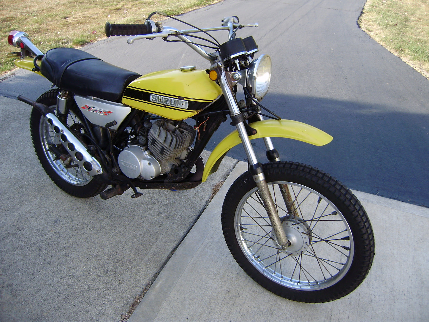 Sold Suzuki TS125 Yellow 09142024 my  sku 8000