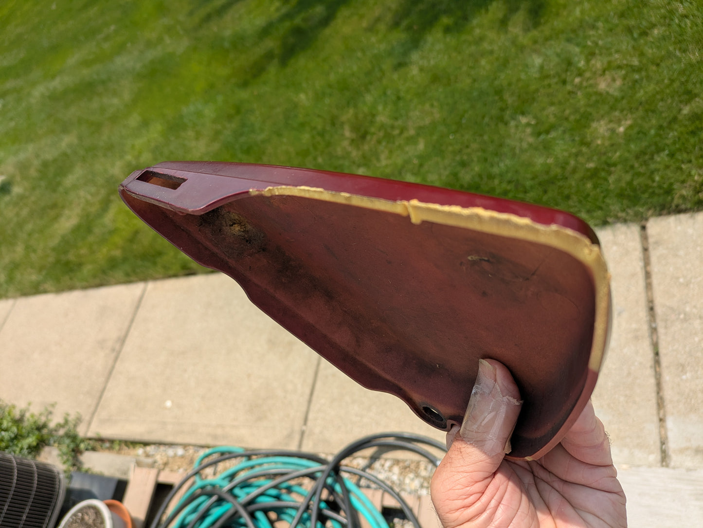 Honda CB400 Four CB400F red left sidecover 83700-377-000ZP  sku 3771