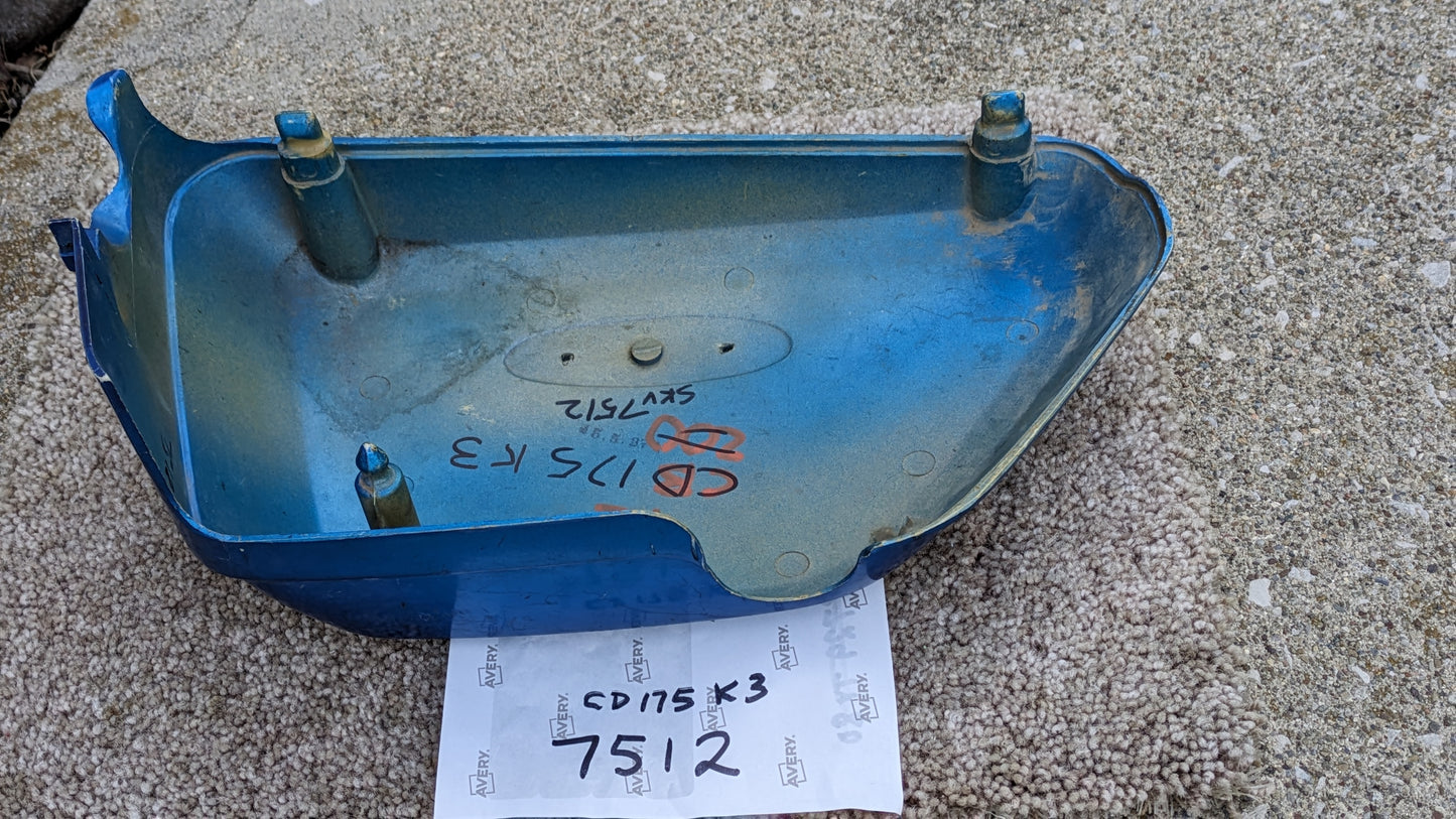 Honda CD175K3 CA175K3 right blue sidecover my sku 7512