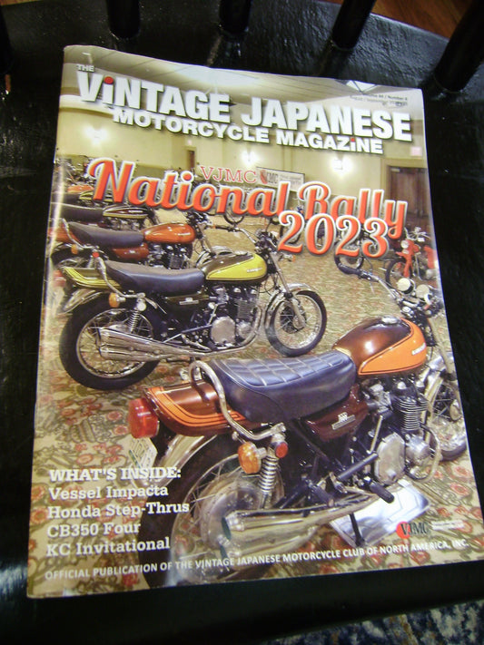 VJMC Magazine 1972 Kawasaki Z1 900 Display sku 7702