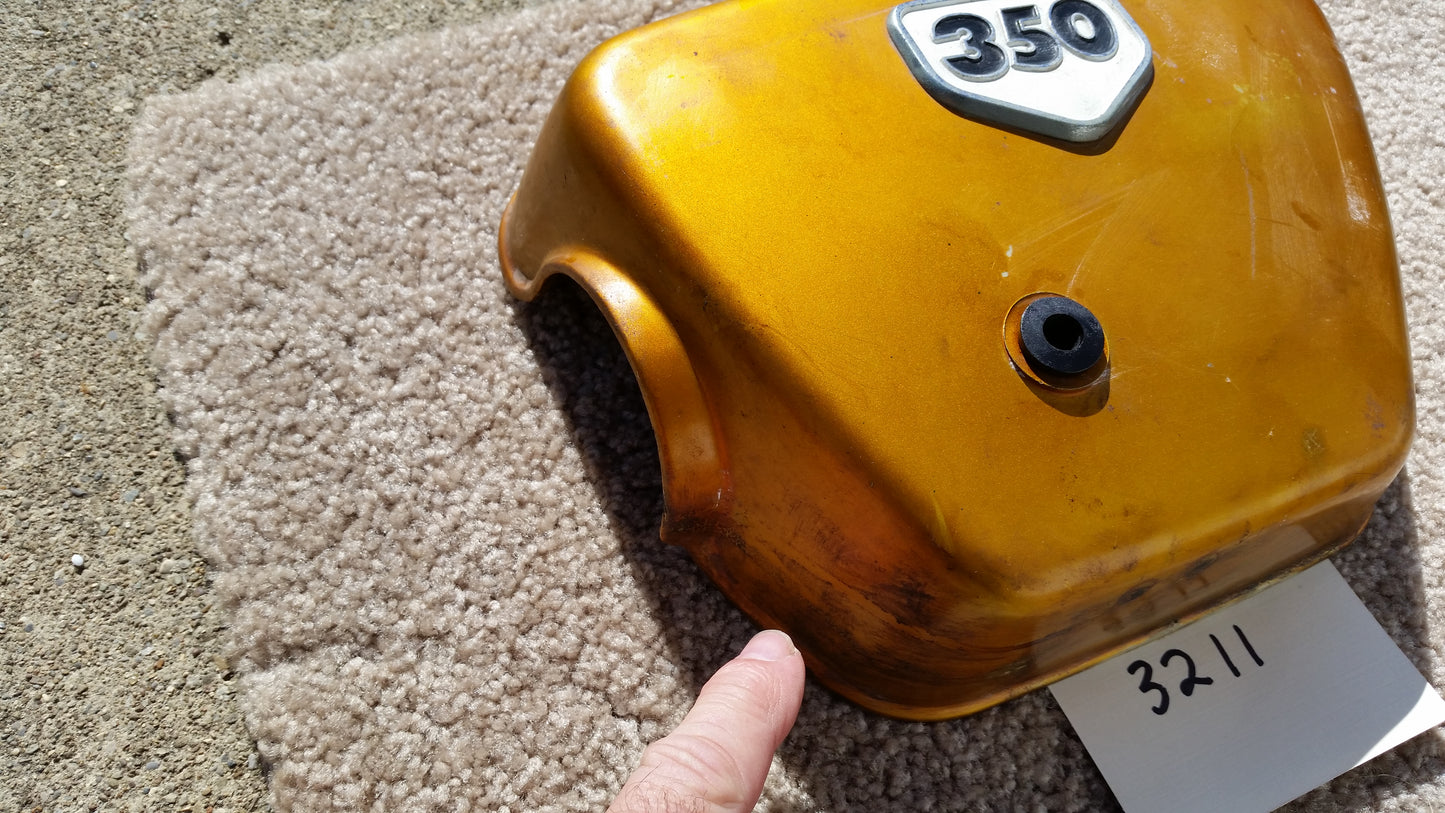 Honda CB350K2 1970 left gold sidecover with white badge 3211