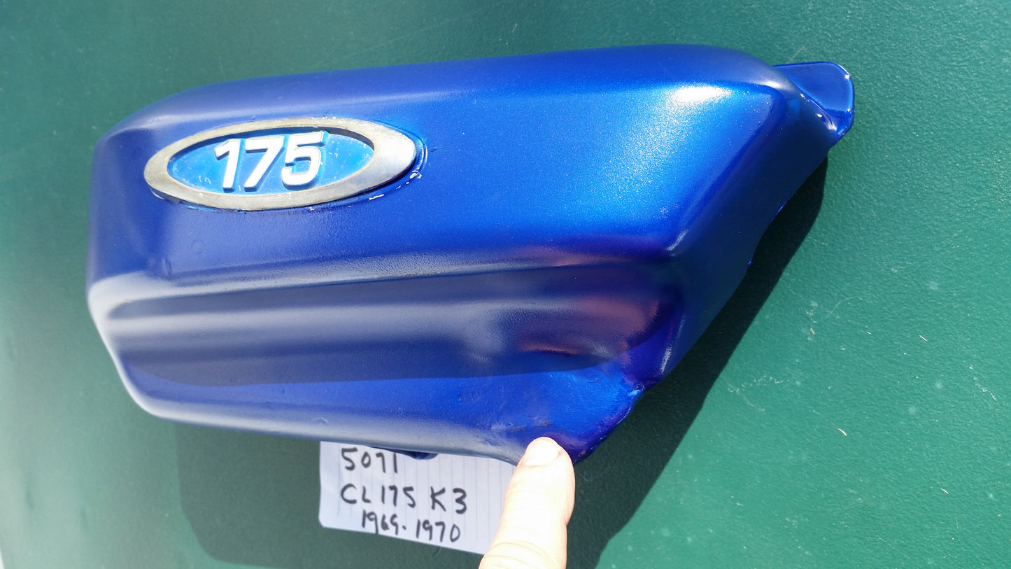 Honda CL175K3 sidecover left blue with badge sku 5071