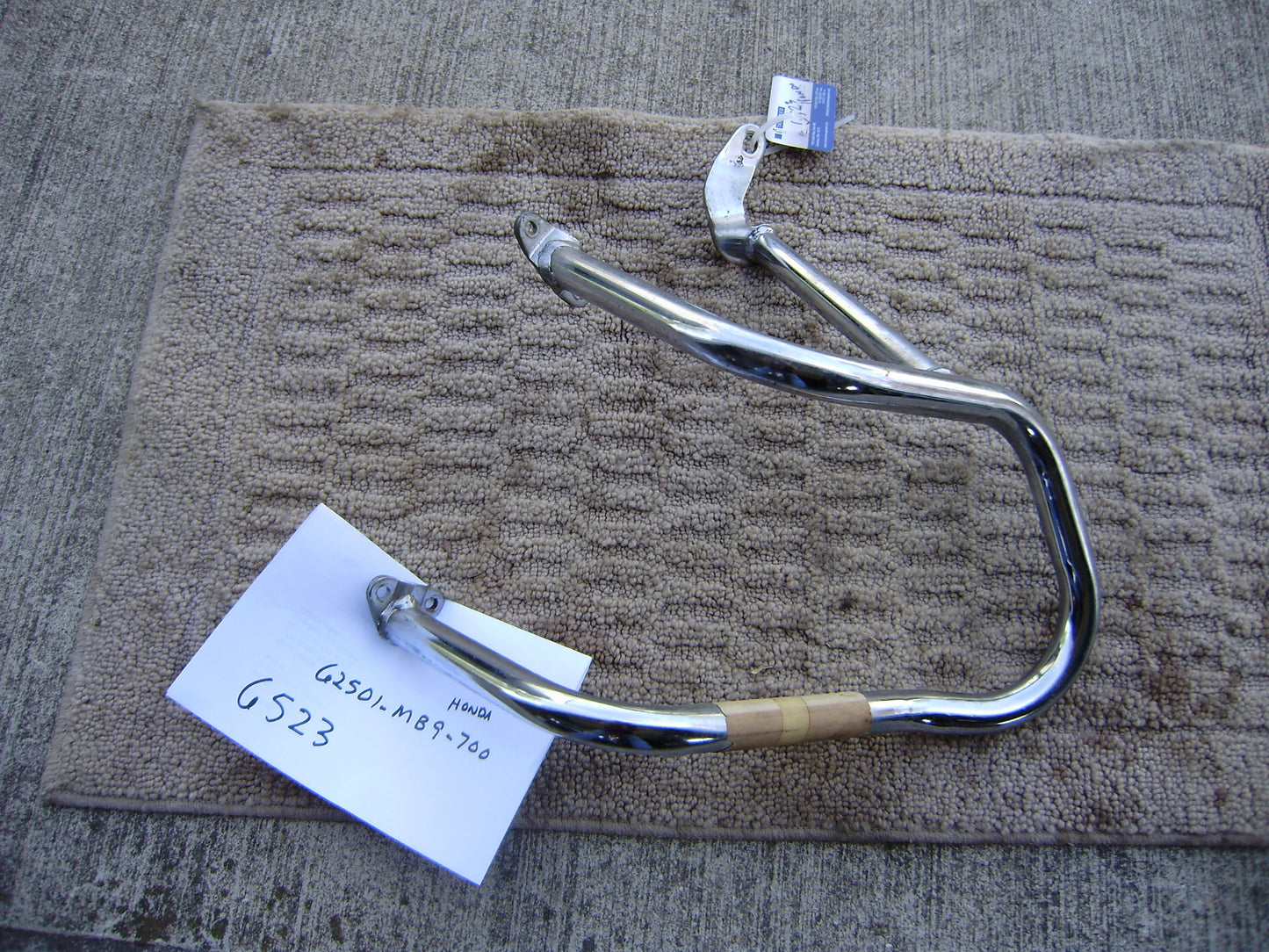 Honda GL1100 Engine Guard 62501-mb9-700 sku 6523