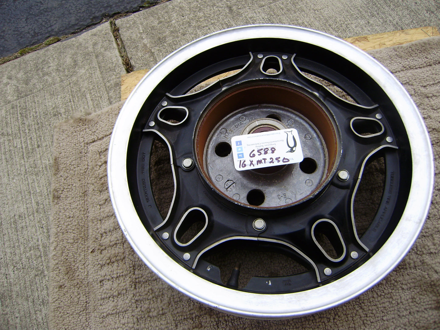Honda NOS MT16 X2.50  Rear Wheel rim sku 6588