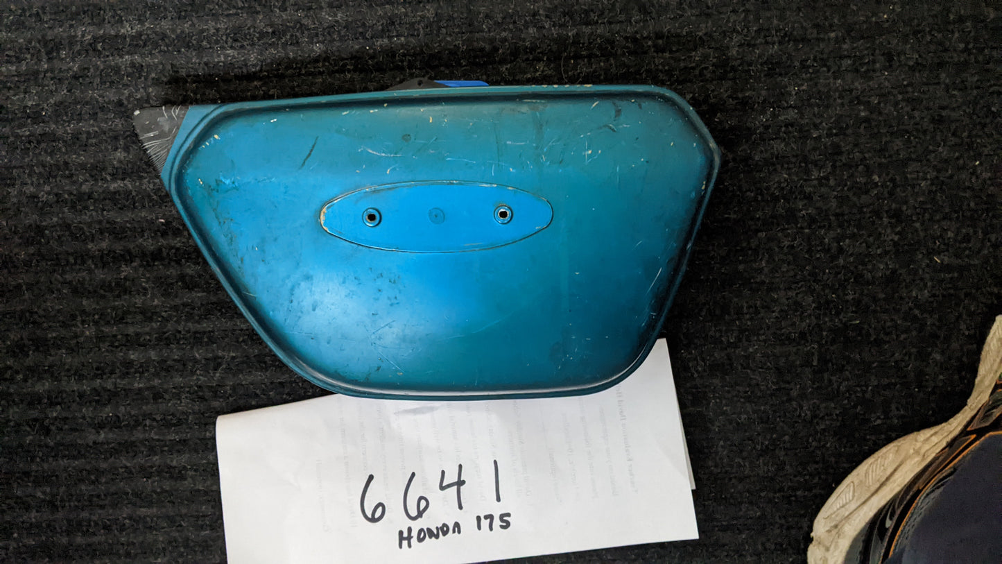 Honda  CB175 K4 Candy Blue Green right sidecover my sku 6641