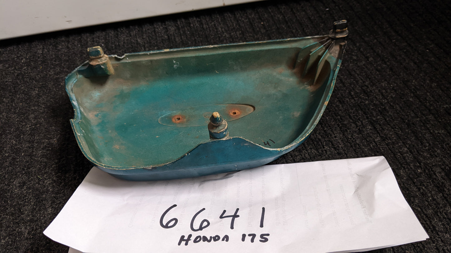Honda  CB175 K4 Candy Blue Green right sidecover my sku 6641