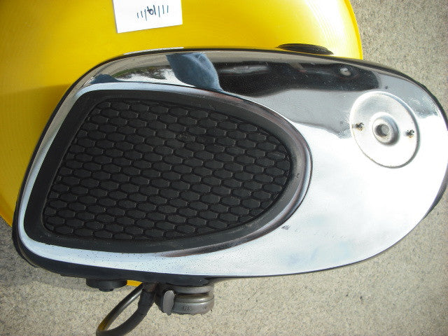 Honda CA72 Honda CA77 Dream Gas Tank