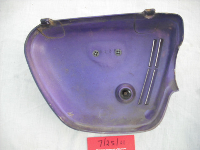 Honda CB350 K4 Left Purple sidecover with badge