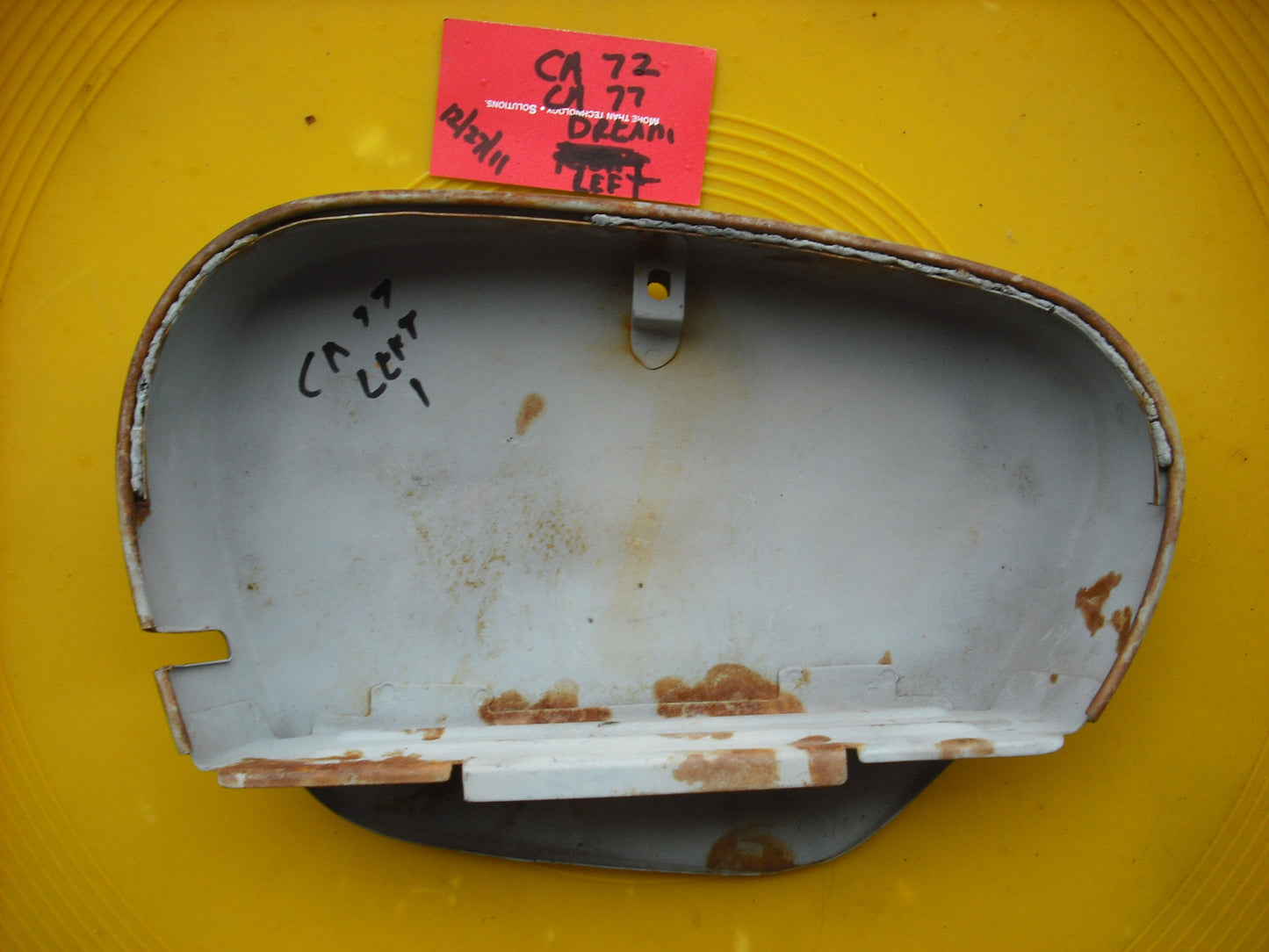 Honda CA77 Honda CA72 Dream Left Sidecover
