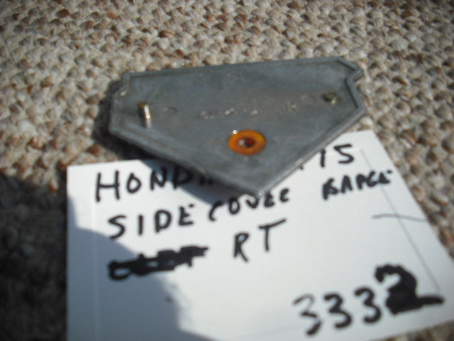 Honda CB175 CL175 right sidecover badge 3332