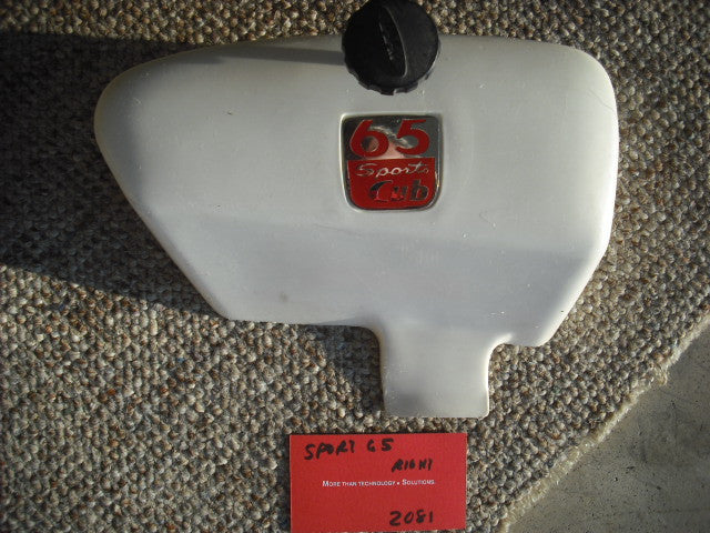 Honda Sport 65 sidecover right white with badge sku 2081