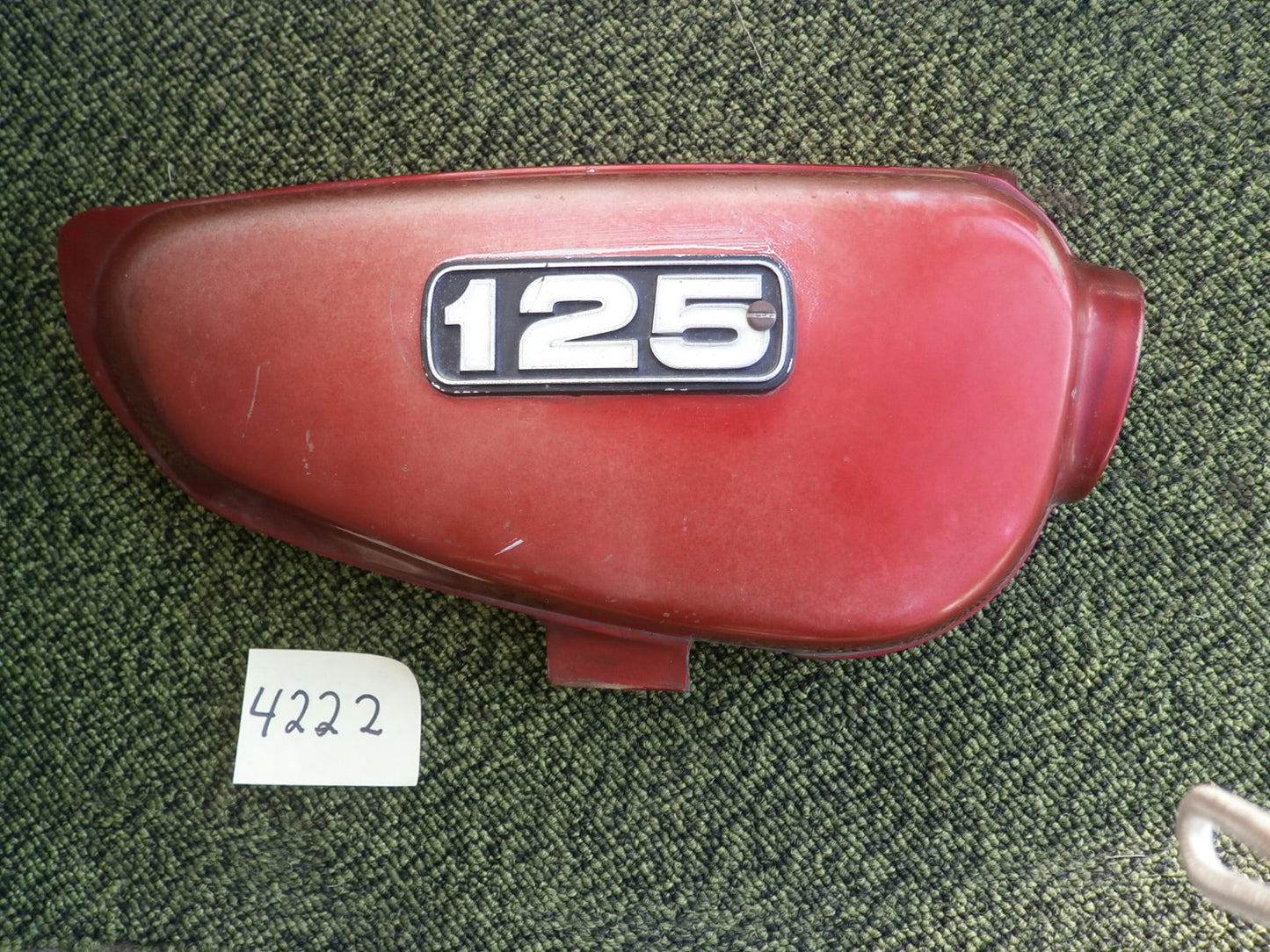 Honda CL125S 1973 83540-108-7610 Right side cover