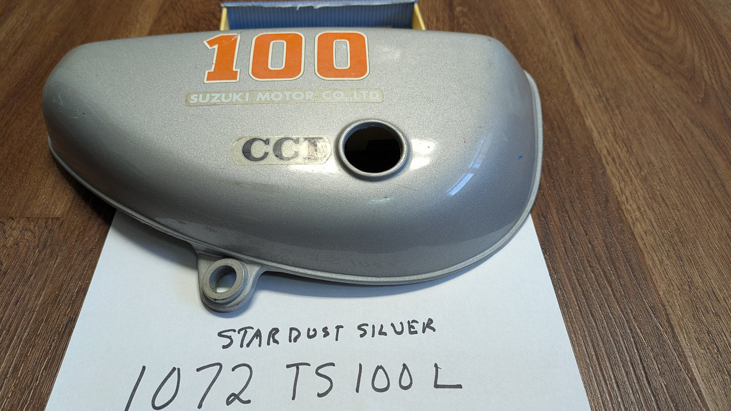 Suzuki TS100  1974 Oil tank  Sidecover Stardust silver Gray sku 1072