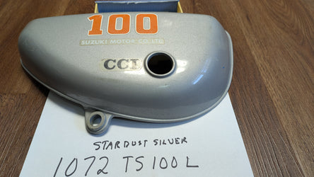 Suzuki TS100  1974 Oil tank  Sidecover Stardust silver Gray sku 1072