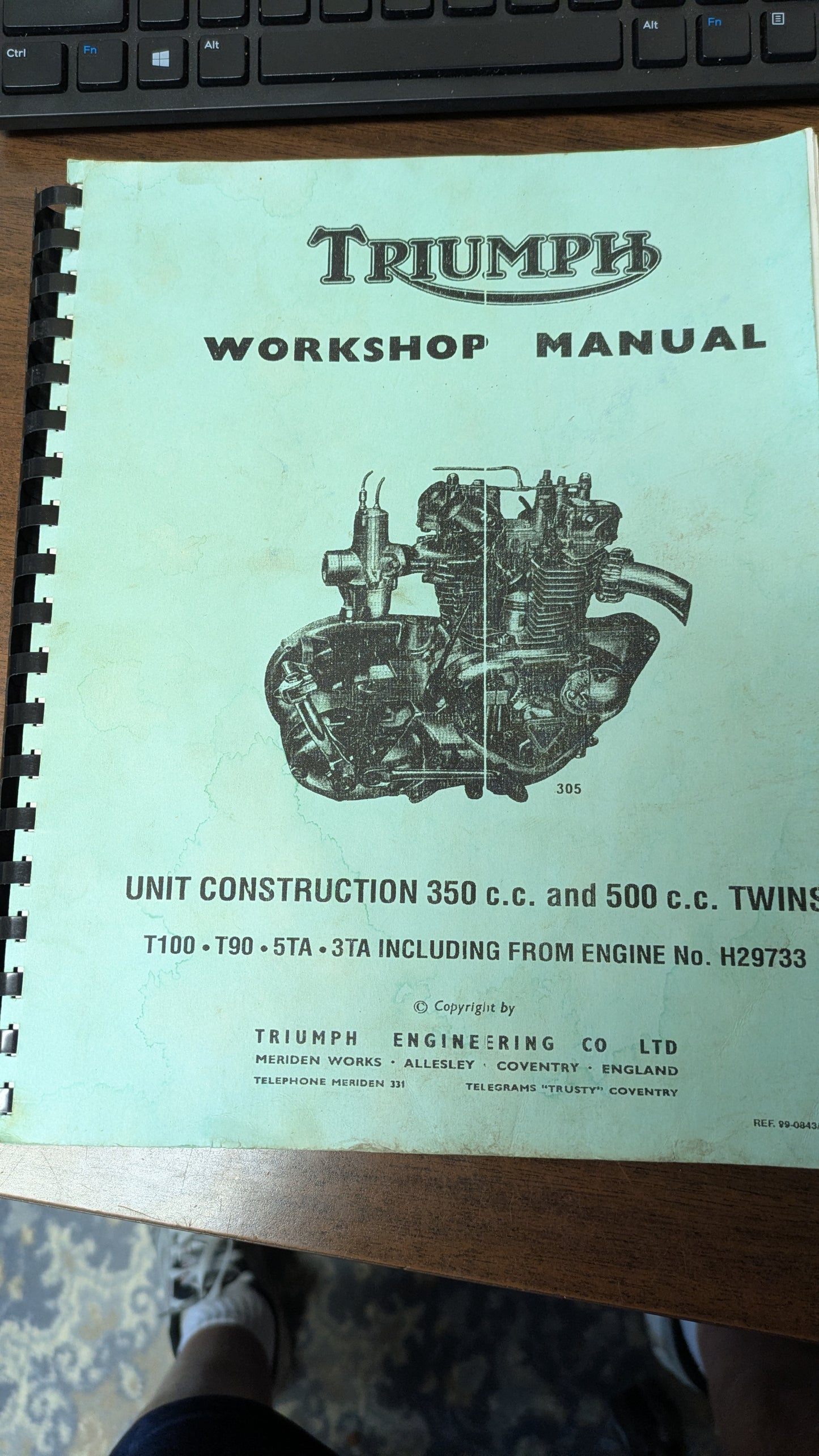 Triumph OEM Workshop Manual  350/500 unit construction twins sku 8358