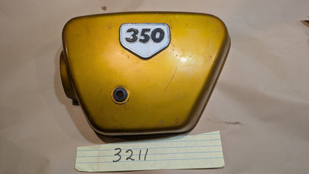 Honda CB350K2 1970 left  gold sidecover with white badge sku 3211