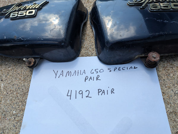 Yamaha 650 Special Blue Sidecover Pair sku my 4192B