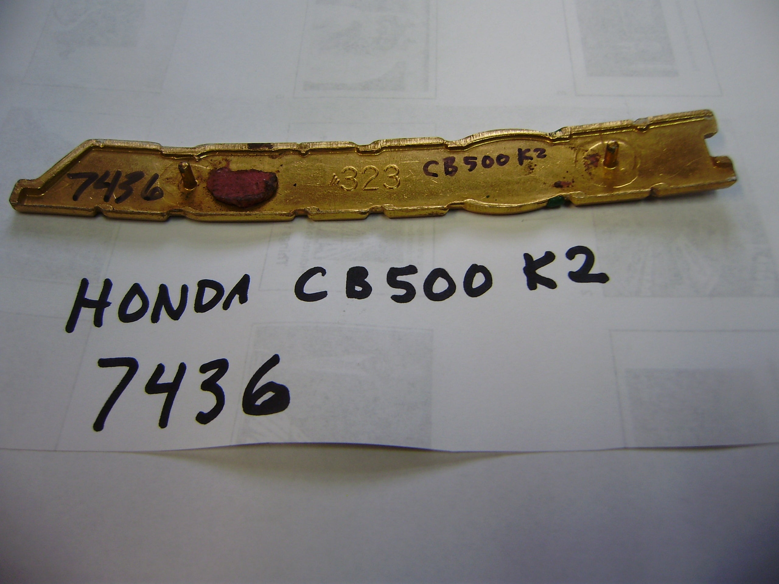 Honda CB500 K2 gas tank badge my sku 7436 – ClassicJapaneseMotorcycles