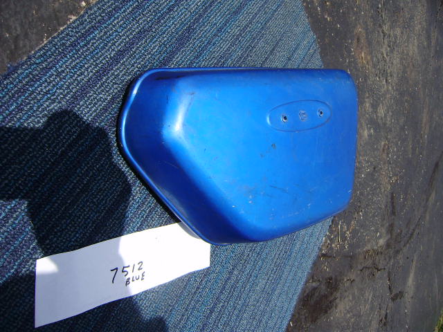 Honda CD175K3 right blue sidecover sku 7512
