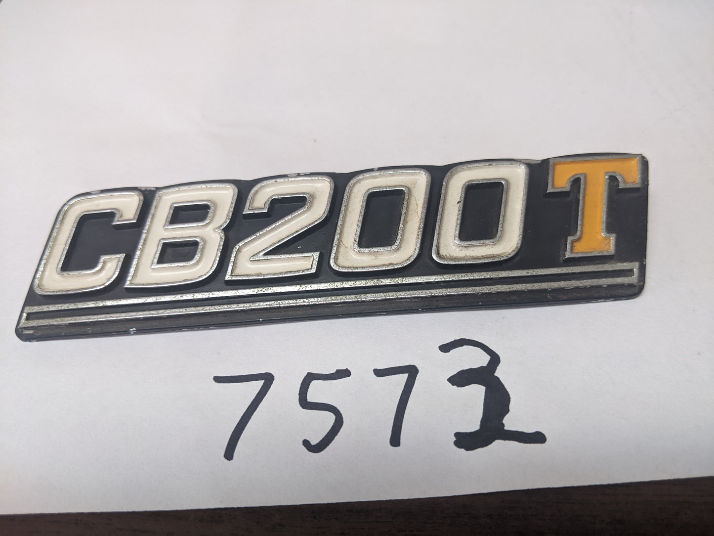 Honda CB200T sidecover badge sku 7573