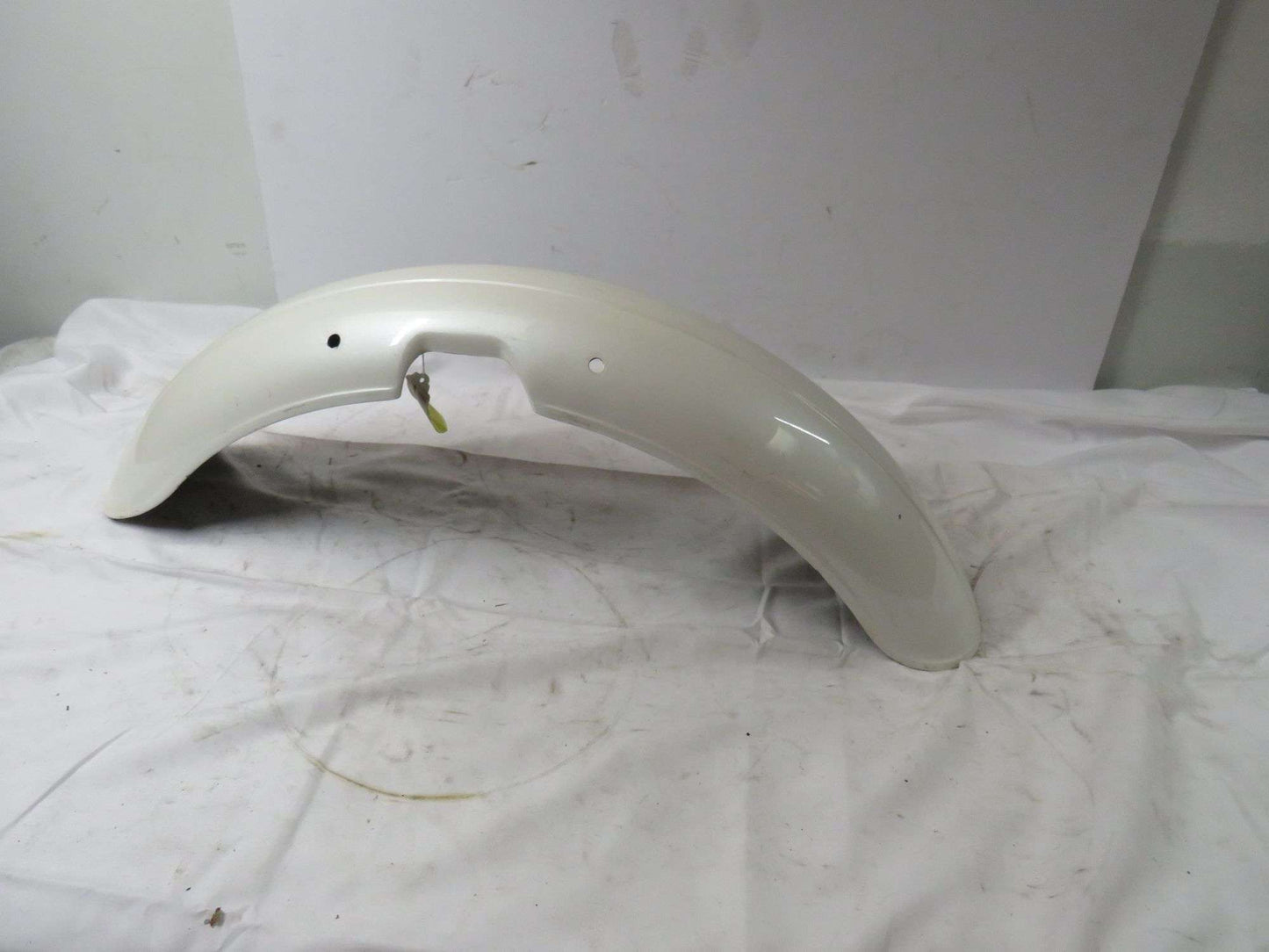 BMW OEM Airhead Front Fender46-61-1-234-931  R60, R75, R80, R90S, R100; Front Fender Pearl White 7818