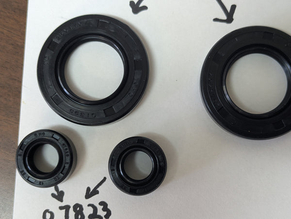 Suzuki TM100 TM 125 Seal Kit  New  sku 8117