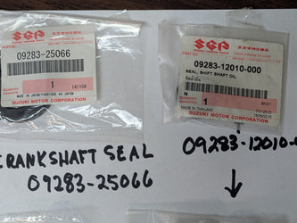 Suzuki OEM Crankshaft Seal set sku 8118