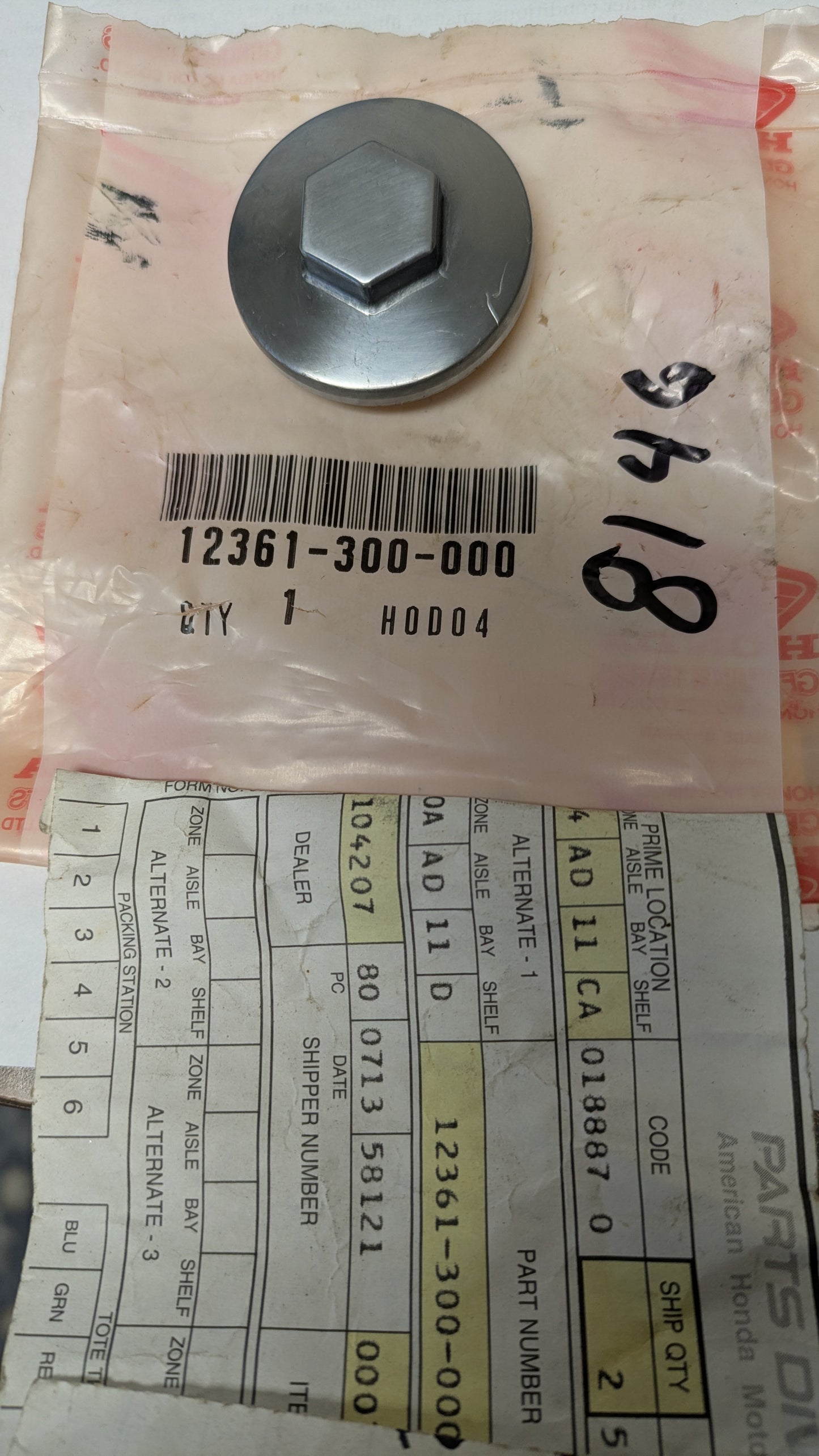 Honda TAPPET ADJUSTER HOLE COVER Part, 12361-300-000, sku 8146