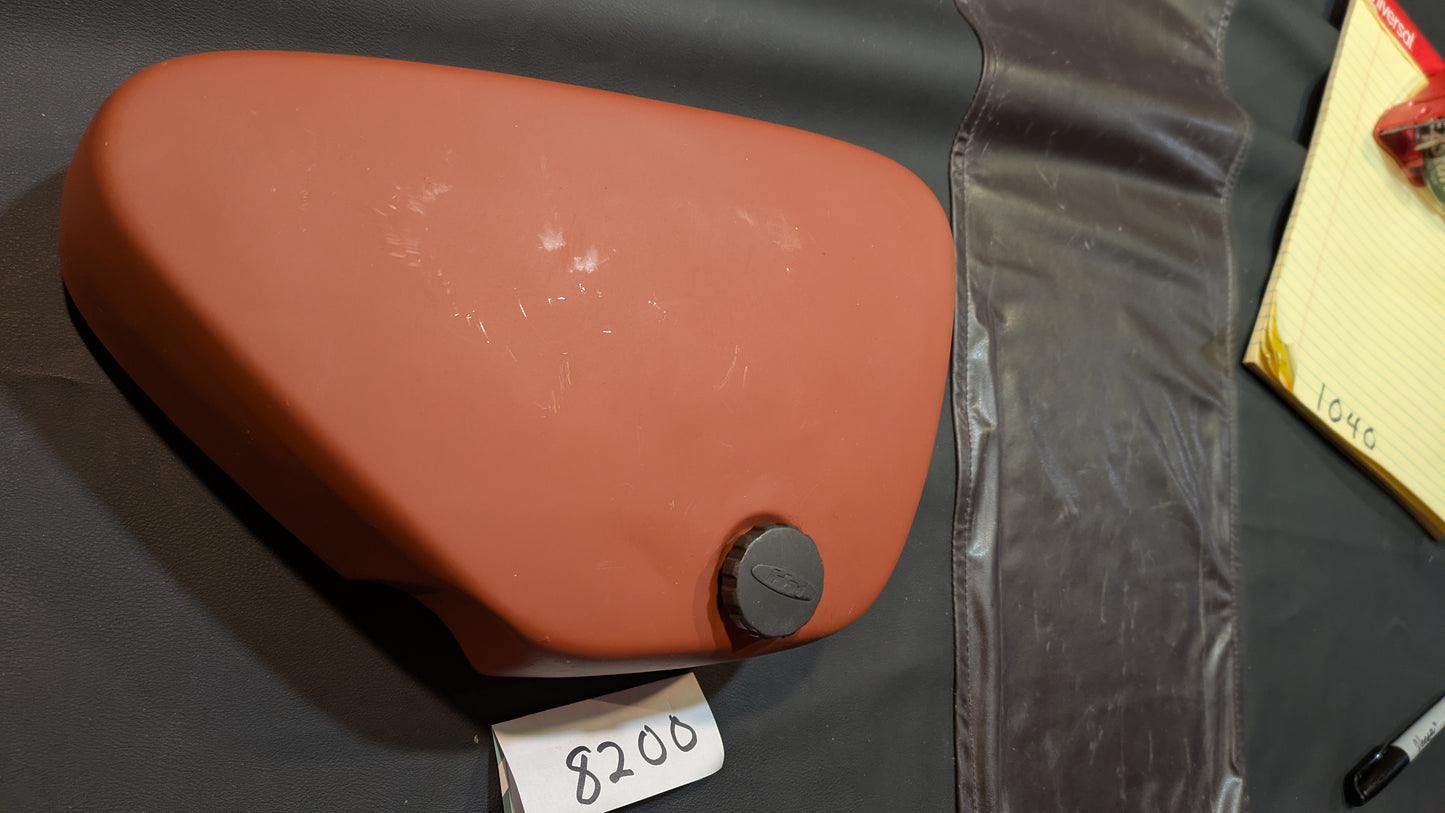 Honda CB72 Honda CB77 right sidecover Honda Part 17231268020A my sku 8200