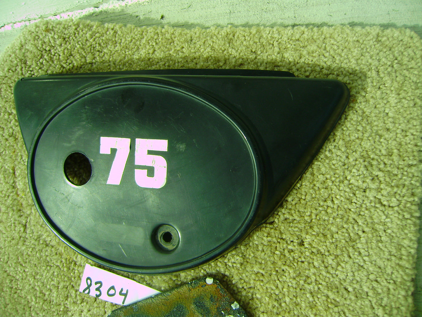 Suzuki TS75 Colt 1975 OEM Black Sidecover/number plate sku 8304