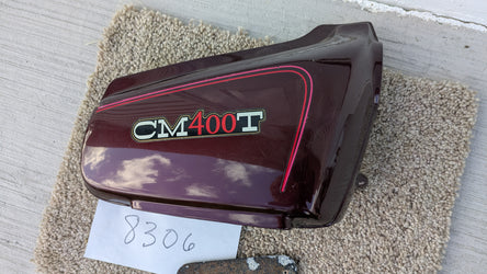 Honda  CM400T Right Candy Presto Red SideCover 834640-447A  sku 8306