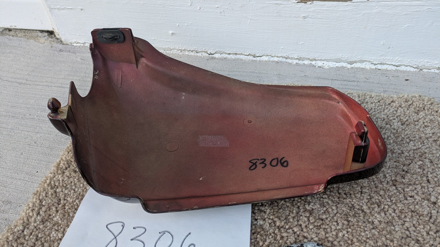 Honda  CM400T Right Candy Presto Red SideCover 834640-447A  sku 8306