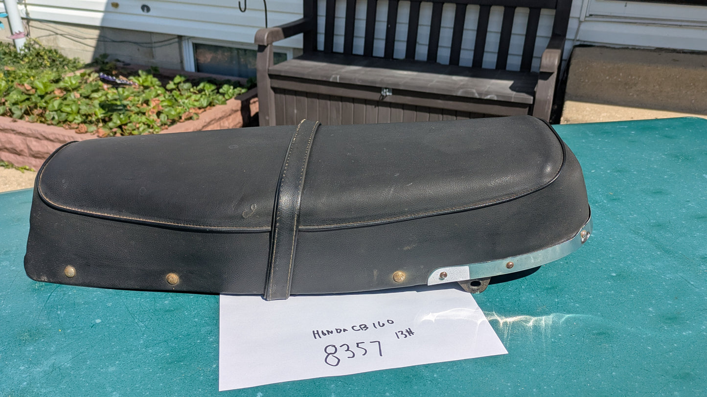 Honda CB160 Seat Excellent Condition sku 8357