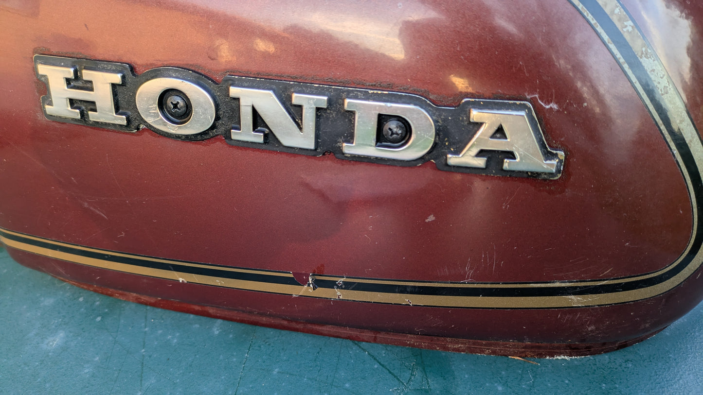 Honda 1979 CX500D Deluxe Candy Presto Red Gas Tank sku 8385