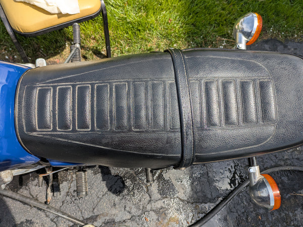 Honda CB400F 1975 Blue