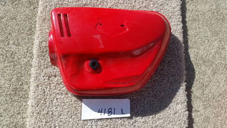 Sold Ebay 7/29/19Honda CL350K4K5  Sidecover Pair red 4181