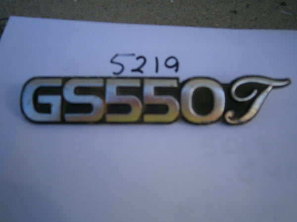 Suzuki GS550T Sidecover Badge 5219
