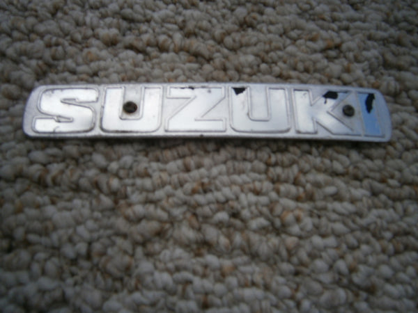 Suzuki TS250 TS185 TS125 TC125 gas tank badge 5236