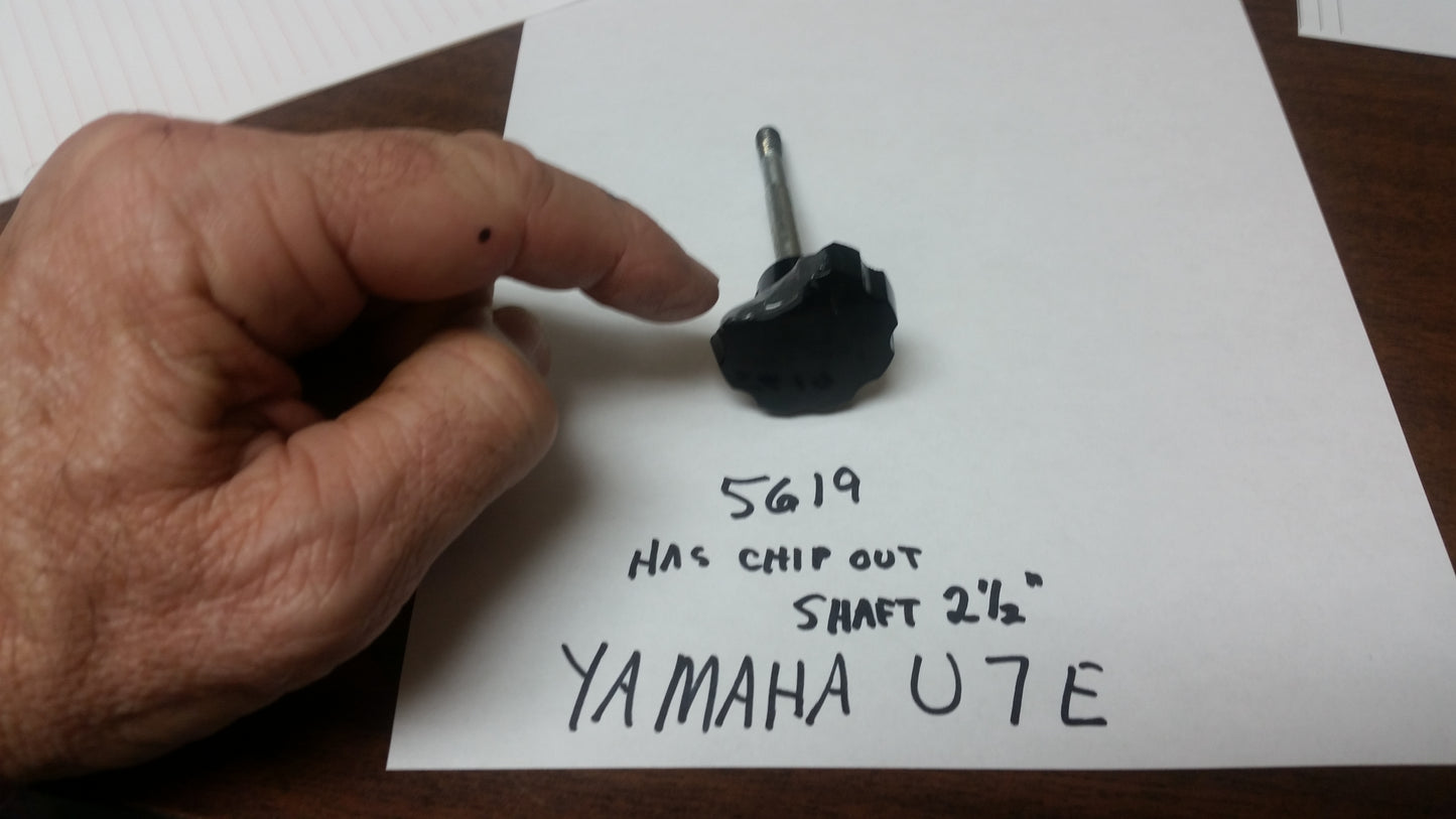 Yamaha U7E Frame knob  5619