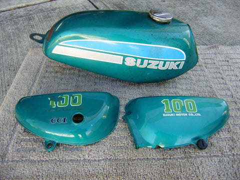 Sold 4/10./21 Suzuki TS90 TC90 TS100 TC100 Matching Bodywork Set Gas Tank and Sidecovers sku 6131