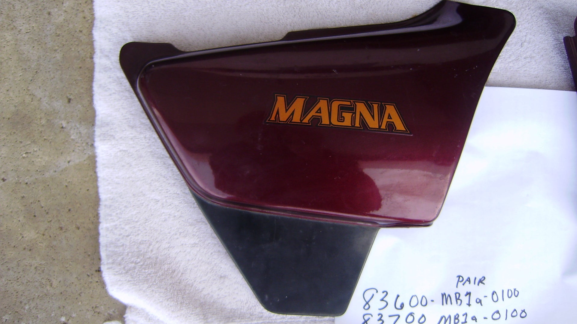 Sold Ebay Honda Magna V750C Candy Maroon Sidecover Pair Honda