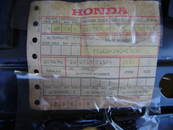 Honda SL350K2 NOS OEM Seat Honda Part 77100-340-670A sku 6305