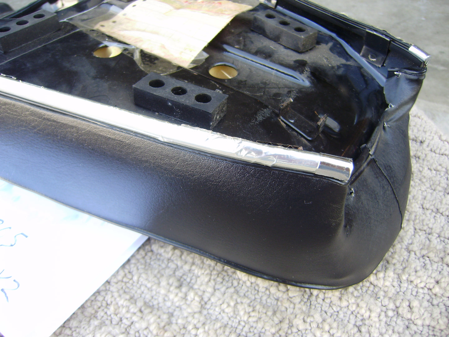 Honda SL350K2 NOS OEM Seat Honda Part 77100-340-670A sku 6305