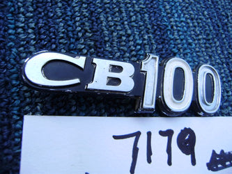 Honda CB100K1 Sidecover Badge 87128-107-770    sku 7179