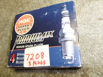 NGK Iridium IX Spark Plugs 3 Pack CR8HIX 7669 sku 7208
