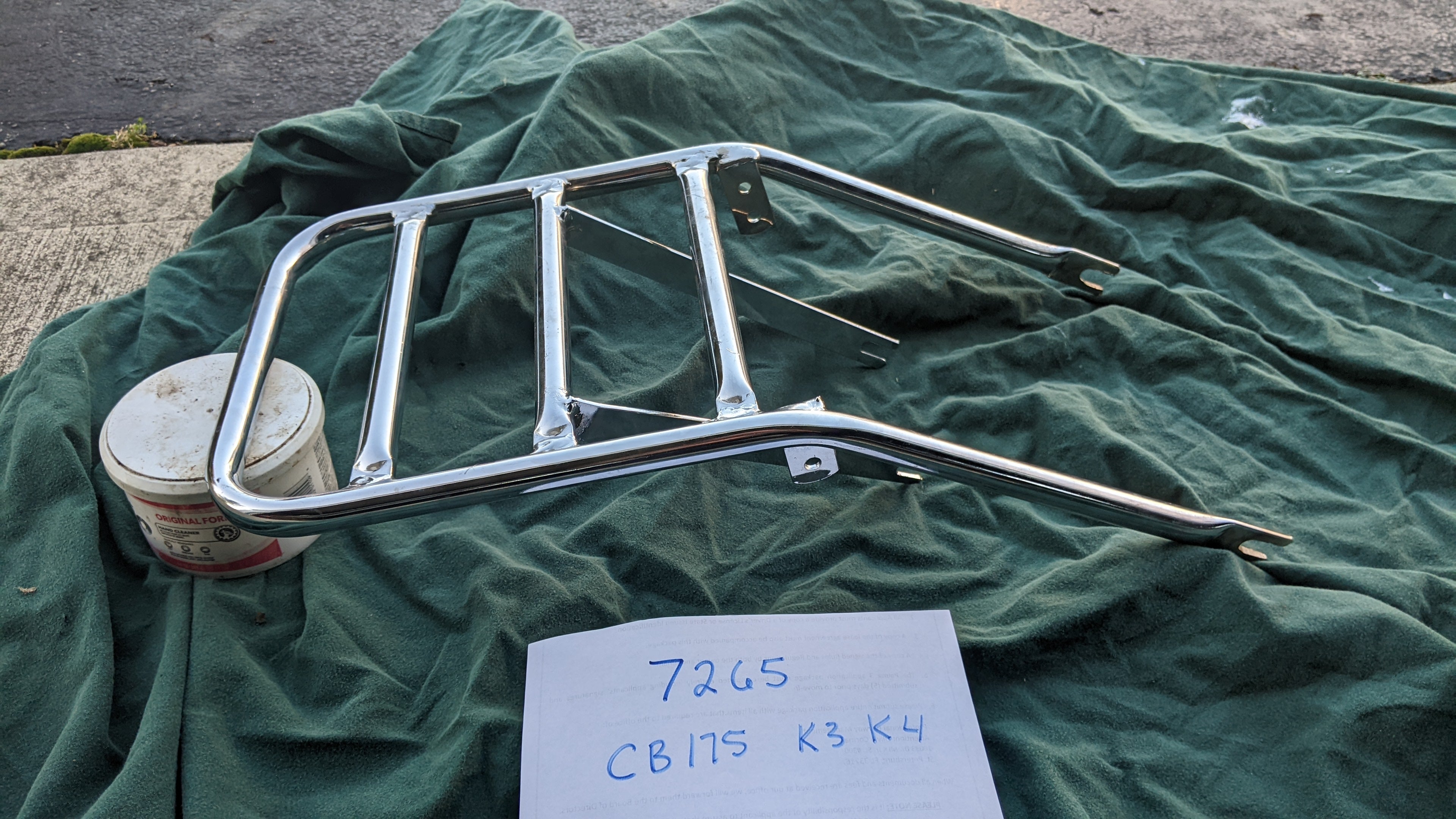 7265HonCB175rack_2_3840x.jpg?v