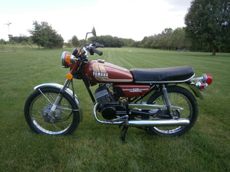 Sold Yamaha RD125 1975 sku 7011
