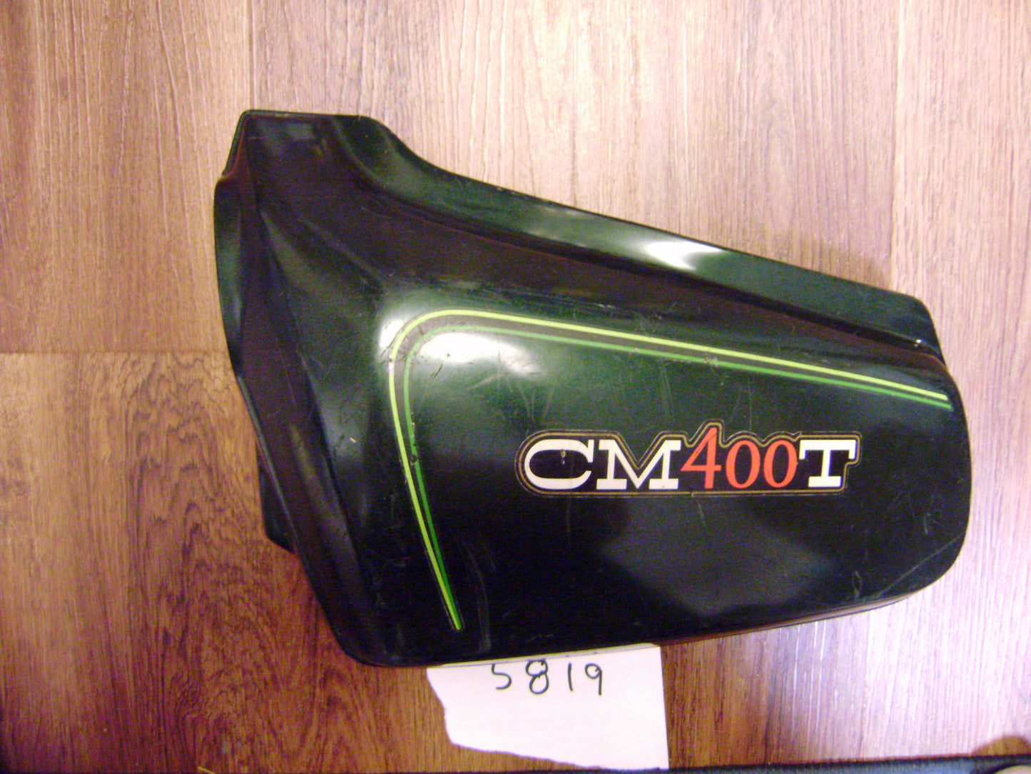 Honda CM400T sidecover left Candy Holly Green 83740-447A sku 5819