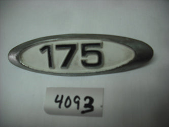 Sold by inovice 5/24/16Honda CB175 CL175 K4 1970 white Sidecover Badge