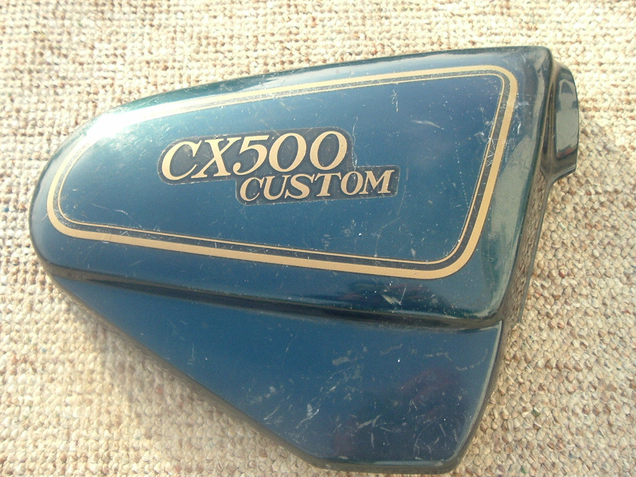 Honda CX500 Custom Candy Universal blue  Right Sidecover  83500-449A sku 1063